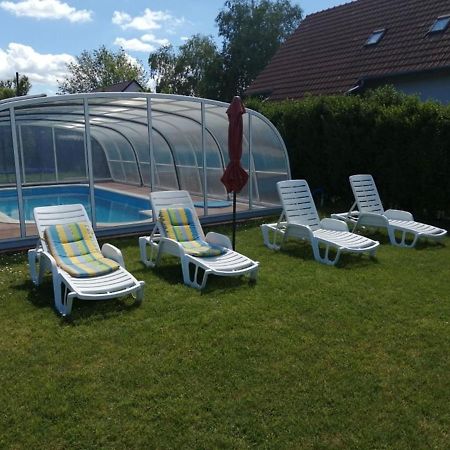 Schoenes Ferienhaus Mit Grossen Pool 250 M Vom Balaton Balatonmáriafürdő Екстериор снимка
