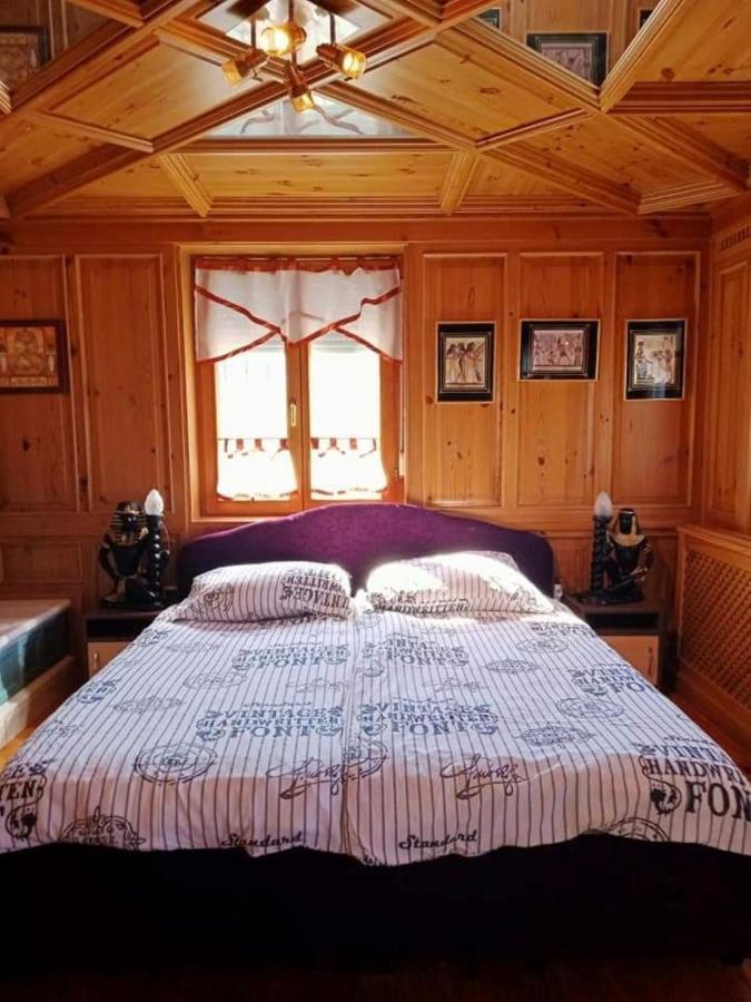 Schoenes Ferienhaus Mit Grossen Pool 250 M Vom Balaton Balatonmáriafürdő Екстериор снимка