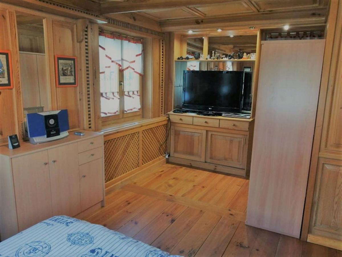 Schoenes Ferienhaus Mit Grossen Pool 250 M Vom Balaton Balatonmáriafürdő Екстериор снимка